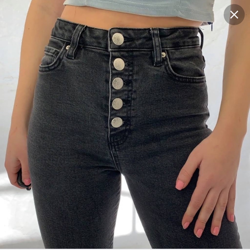 Urban Outfitters BDG Girlfriend High Rise Jean